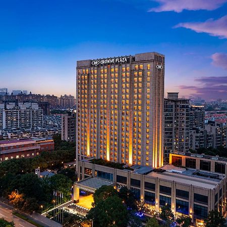 Crowne Plaza Shanghai Jinxiu, An Ihg Hotel Exterior foto